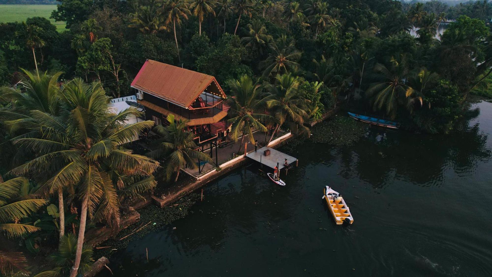 Ferienwohnung Tulsi Kayal Retreat Champakulam Exterior foto