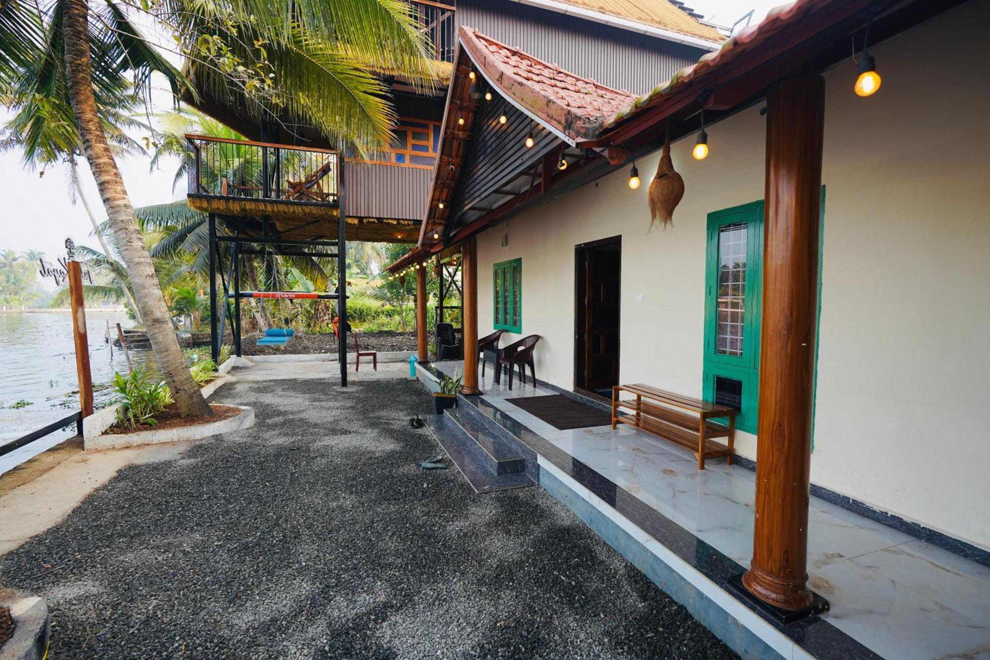 Ferienwohnung Tulsi Kayal Retreat Champakulam Exterior foto