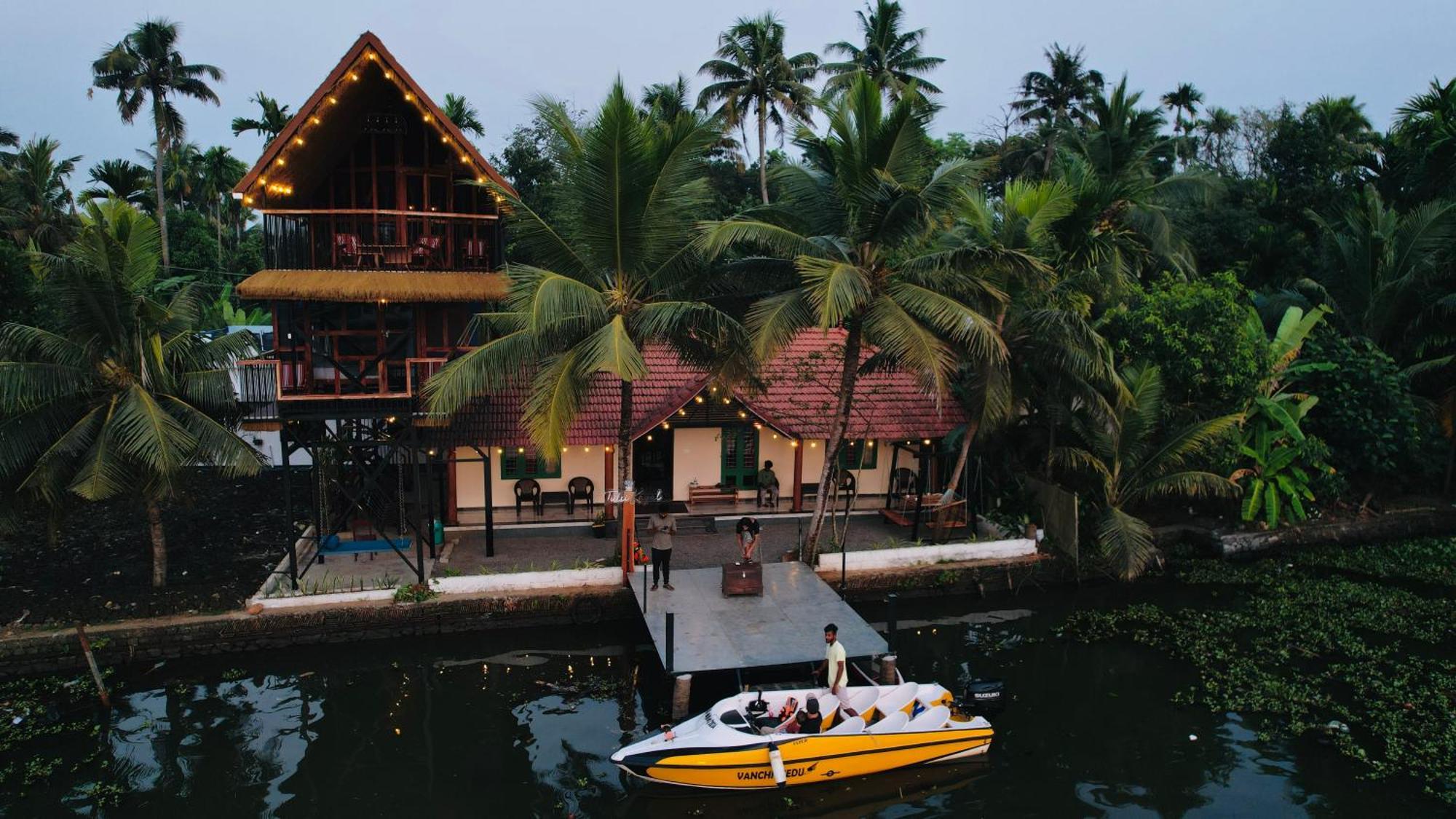 Ferienwohnung Tulsi Kayal Retreat Champakulam Exterior foto